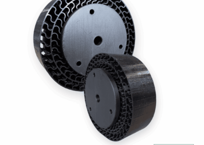 Mousse brevetée G-Éco en impression 3D sur support pour l'encollage et le lissage dans l'embouteillage