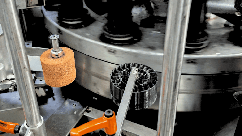 Mousse de lissage imprimée en 3D sur ligne d' embouteillage