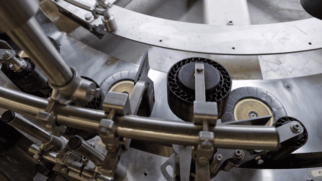 Mousses d'encollage et de lissage sur ligne de production