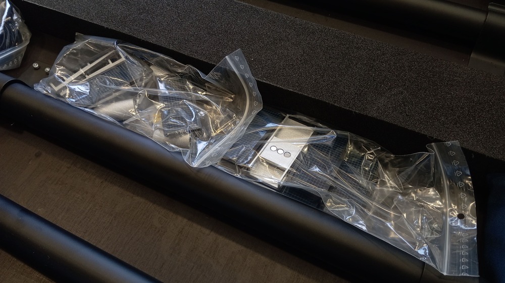 Éléments interactifs de maquette emballés avec pieds de support pour flight case